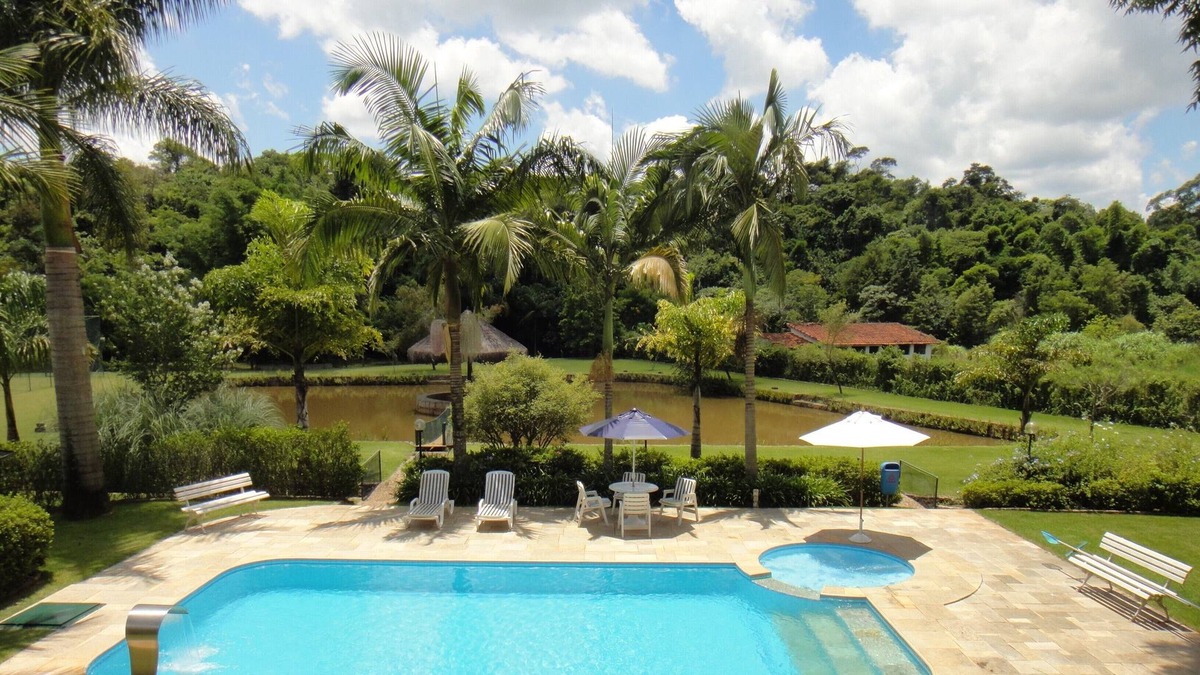 Guacuri House | Beautiful farm with swimming pool, Wi-Fi, soccer field, lake with kiosk, streams, etc.