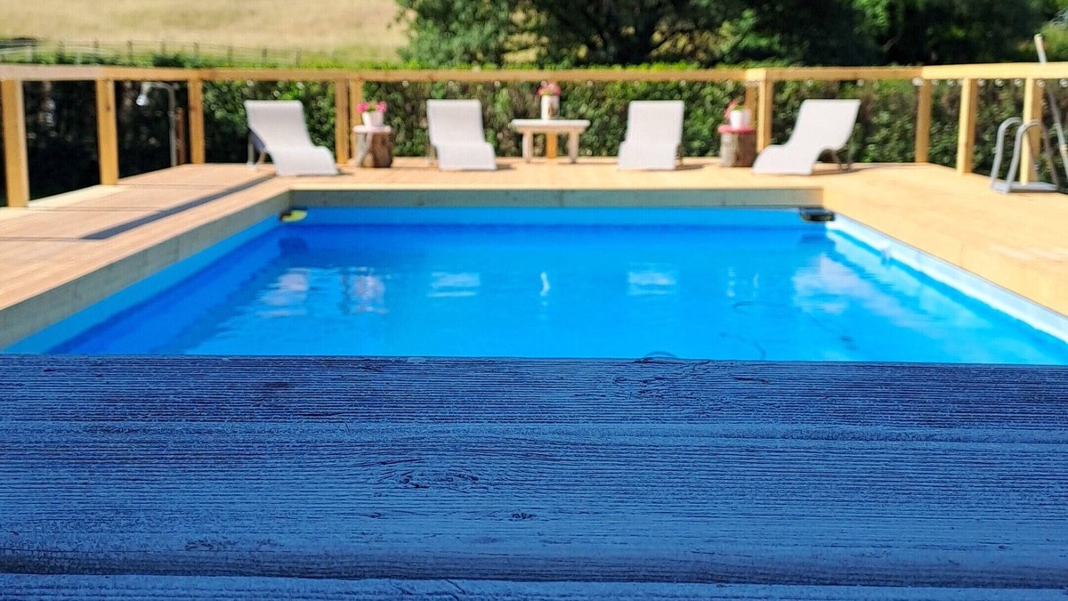 Sacrofano Villa | Beautiful farmhouse with pool and jacuzzi on the outskirts of Rome