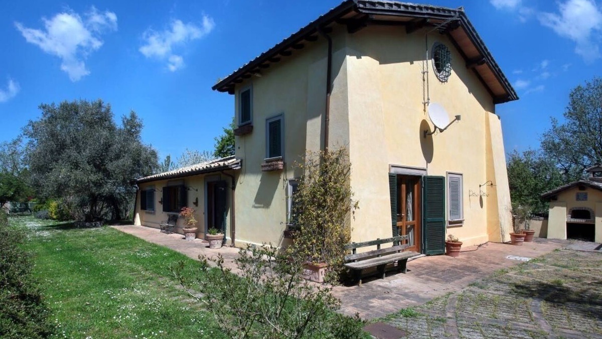 Sacrofano House | Beautiful farmhouse surrounded by greenery 25 minutes from the center of Rome