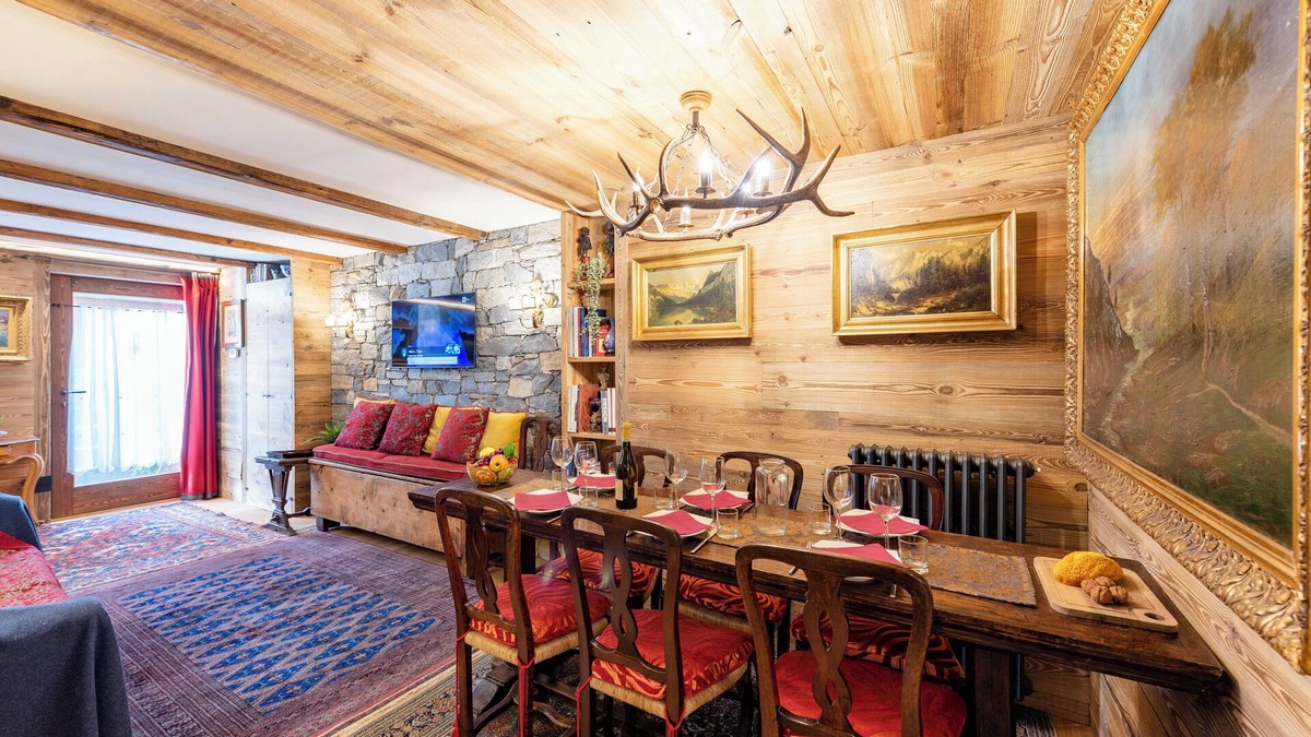 Courmayeur Apartment | Beautiful Flat In Courmayeur, Courmayeur, Italy