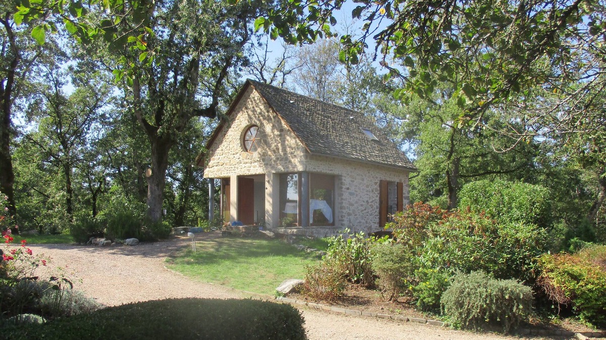 Saint-Andre-de-Najac House | Beautiful Gite with bedroom loft, new kitchen, fully equipped w/AC/heat