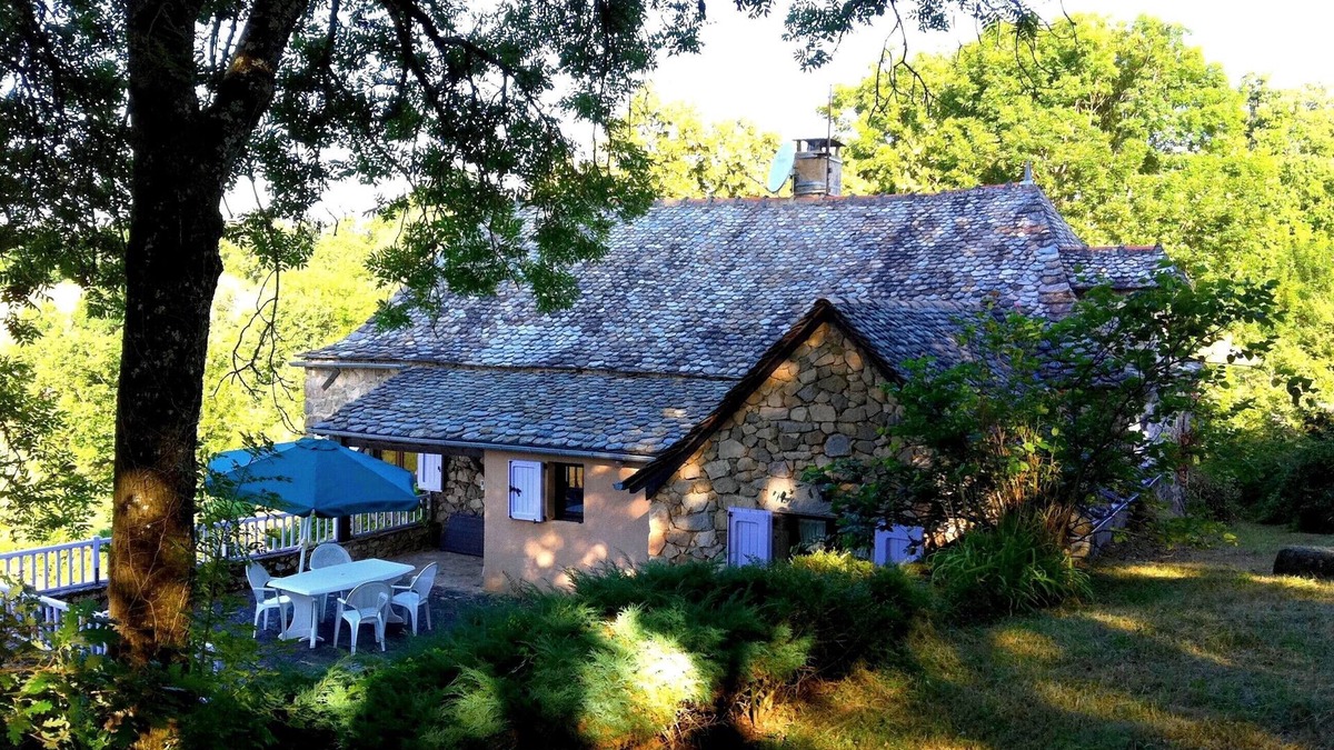 Saint-Andre-de-Najac House | Beautiful character property, Comfort, Relaxation in the countryside, Wonderful view