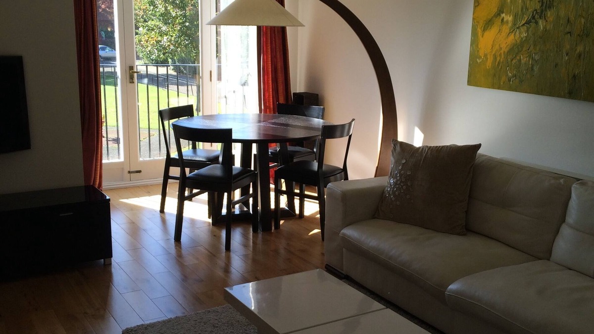 Grove Apartment | Beautiful Kingston apartment