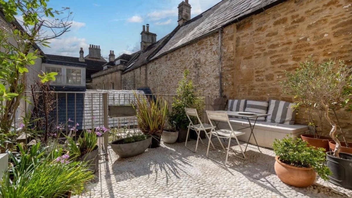 Claverton House | Beautiful Georgian House Near Bath Sleeps 6