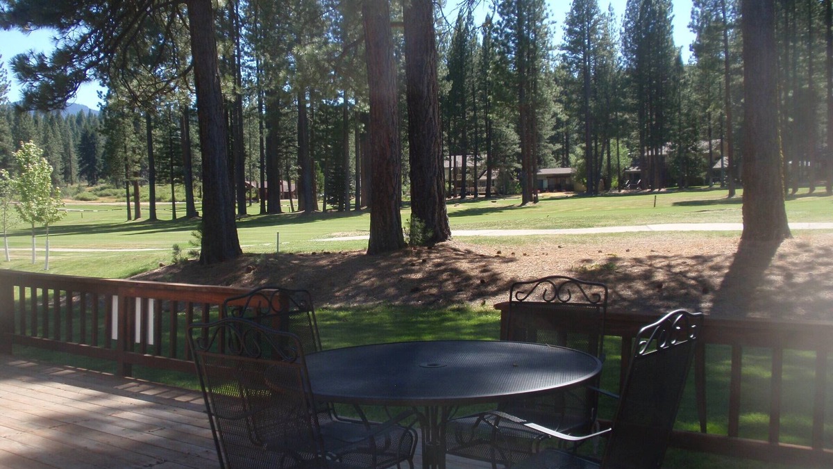 Plumas Eureka Estates House | Beautiful Getaway On Plumas Pines Golf Resort