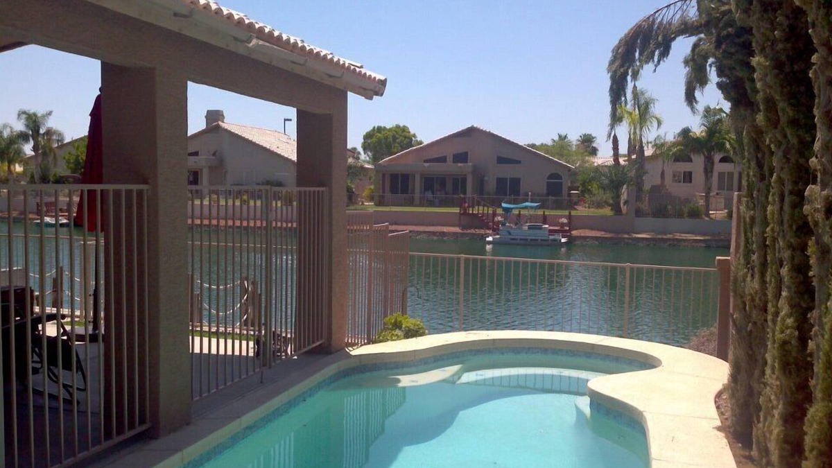 Arrowhead Lakes House | Beautiful Glendale Home, 3BR/2BA - Lakefront w/Private Pool, 15 min to Stadium