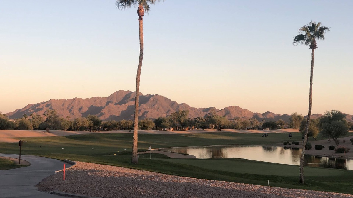 Springfield Lakes House | Beautiful Golf Course View Home in Gated Community