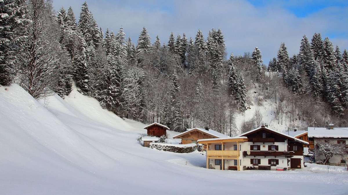 Grundau Apartment | Beautiful group accommodation near the ski lift
