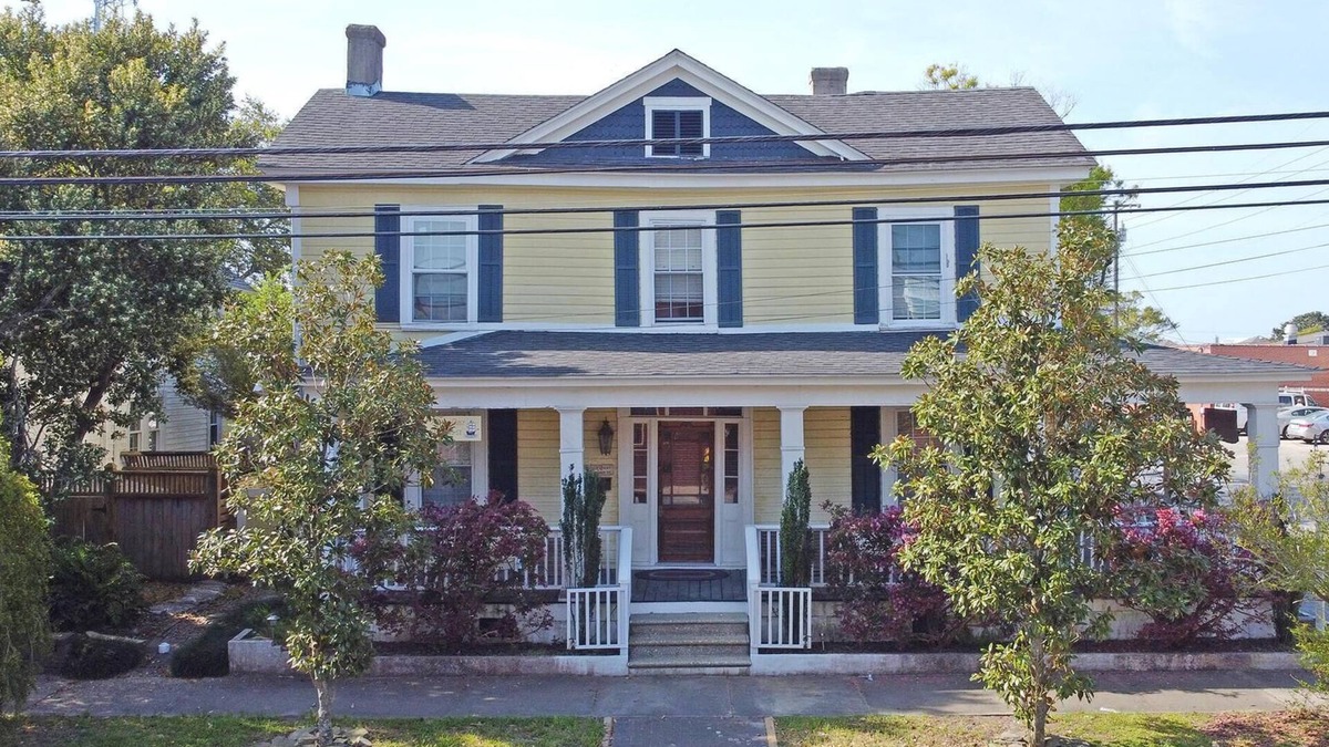 Morehead City House | Beautiful Historical house in heart of Morehead City
