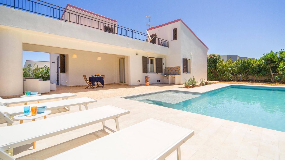 Torre Colonna-sperone House | Beautiful home in Altavilla Milicia