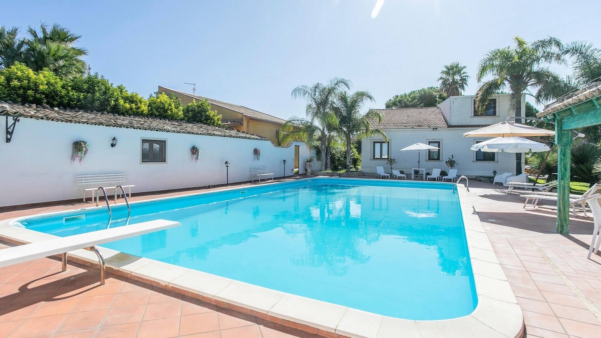 Chiaramonte Gulfi House | Beautiful home in Chiaramonte Gulfi