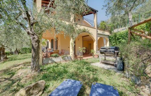 Muratori House | Beautiful Home In Diano Calderina
