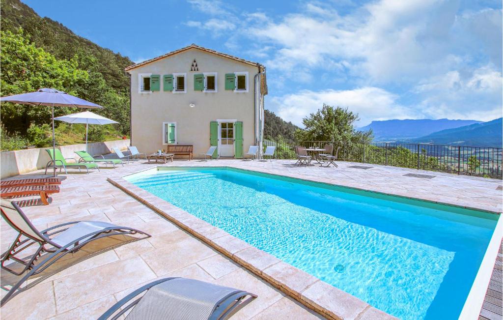 Die House | Beautiful Home In Die