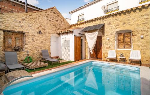 El Colmenar House | Beautiful Home In El Colmenar With Wifi