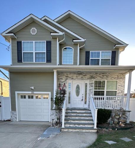 Freeport House | Beautiful Home in Freeport, New York 11520