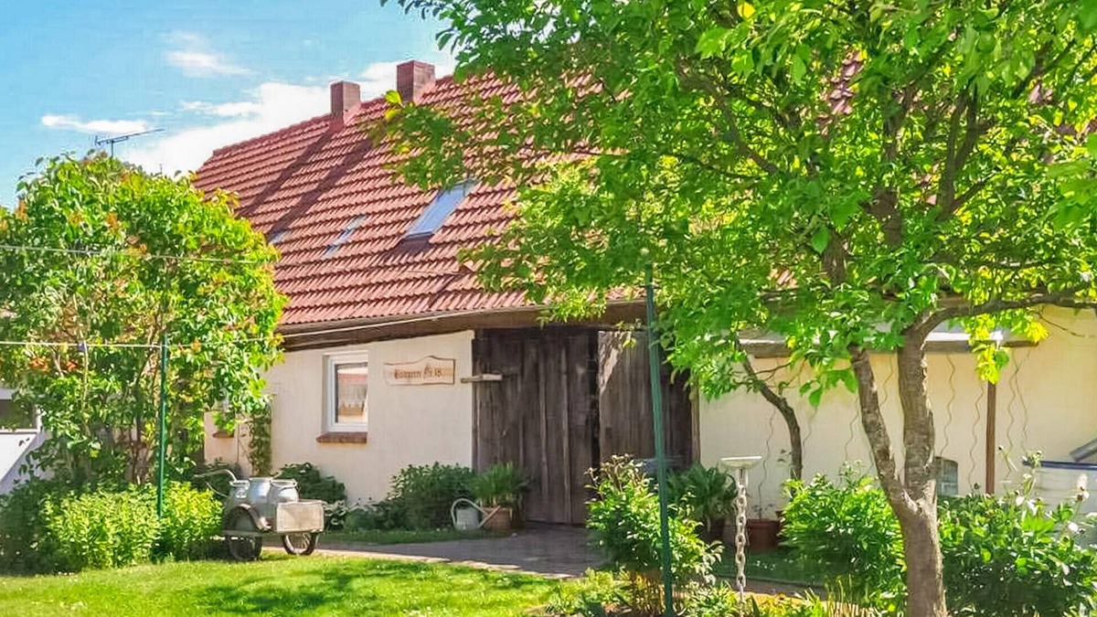 Grunow House | Beautiful home in Grünow with WiFi