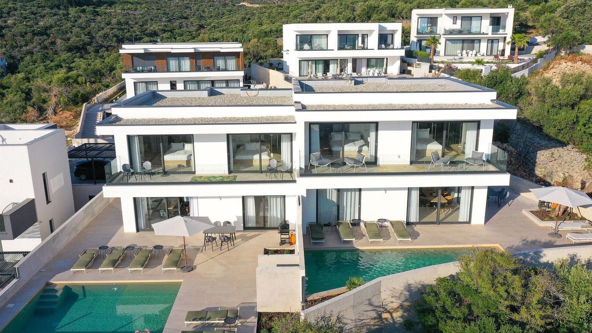 Jakisnica House | Beautiful home in Lun