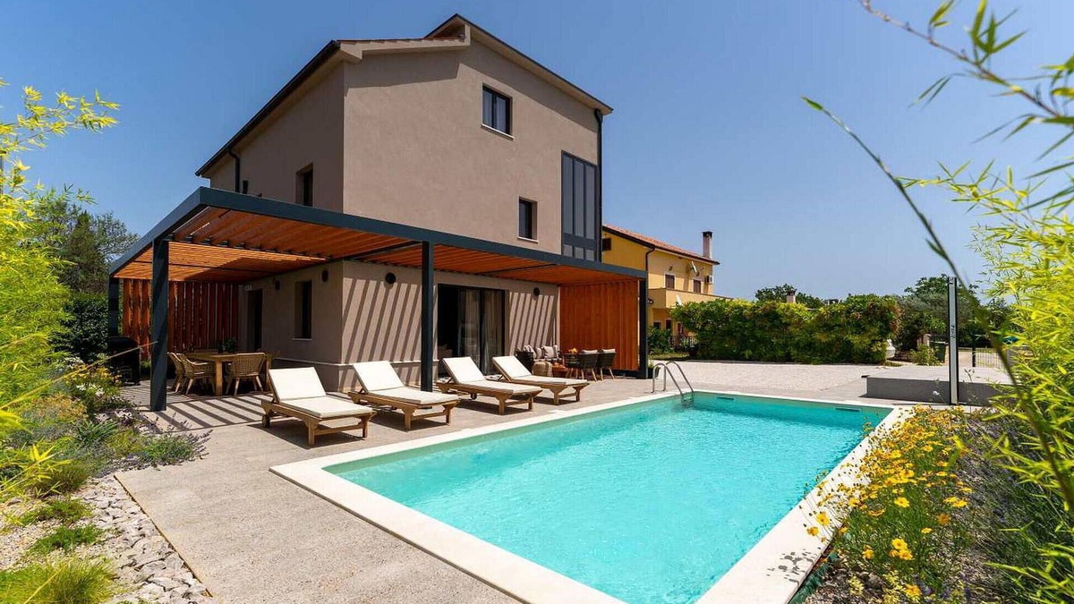 Cervar House | Beautiful home in Porec