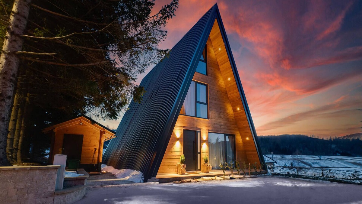 Mrkopalj House | Beautiful home in Sunger with sauna