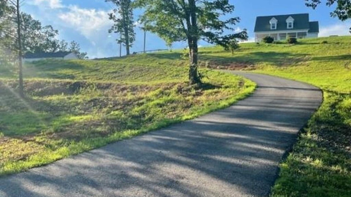 Pinnacle House | Beautiful home in the Foothills of NC