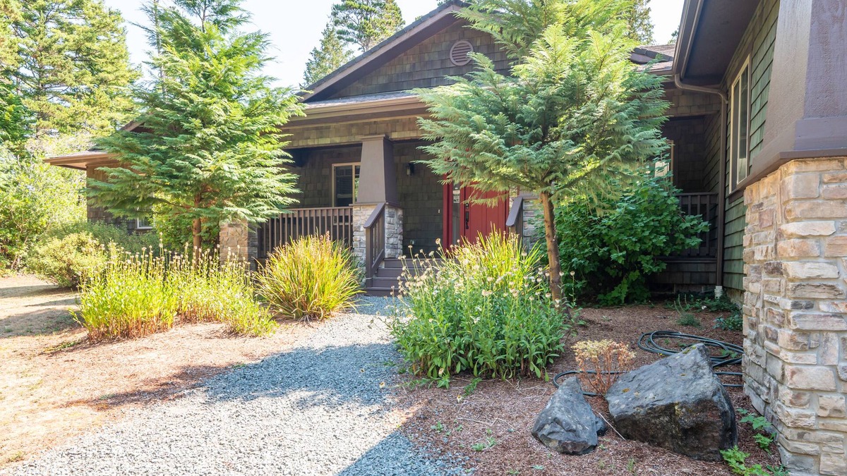 Bandon House | Beautiful home near Bandon Dunes