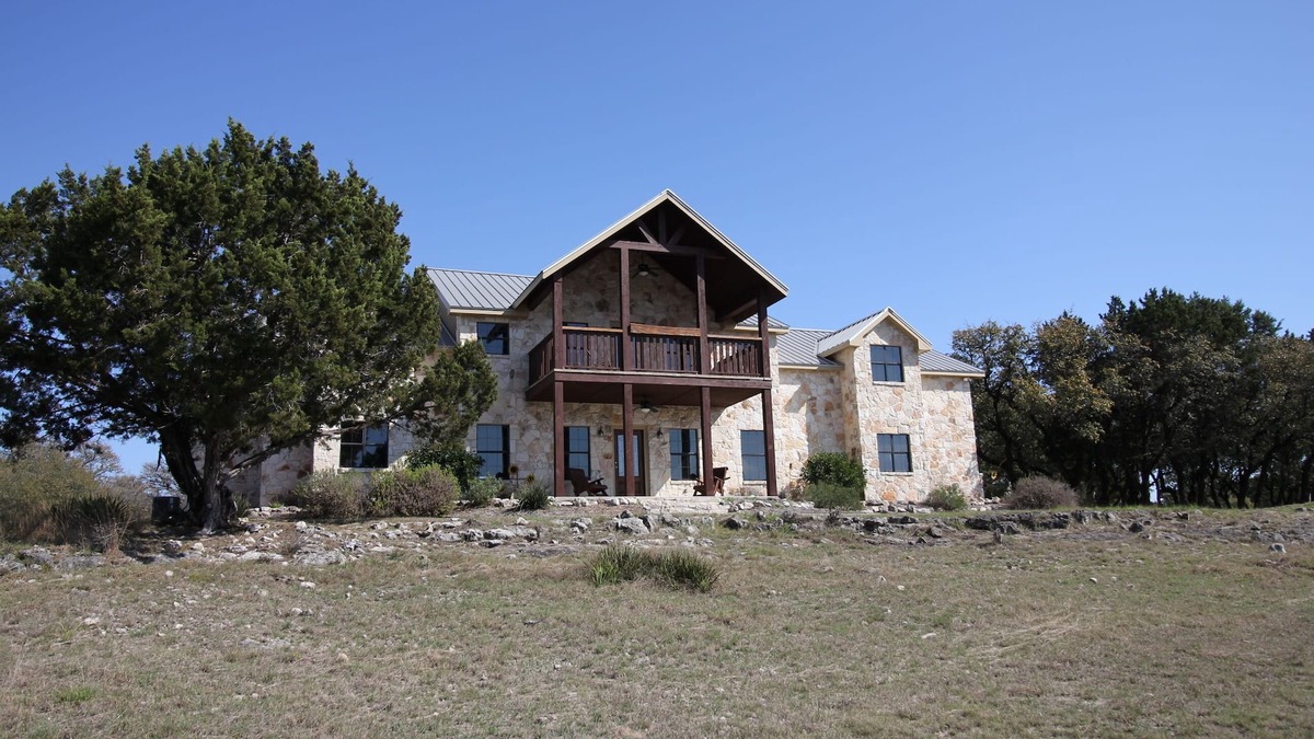 Rio Frio House | Beautiful home on 5 acres w/private pool. The best Frio Canyon views!