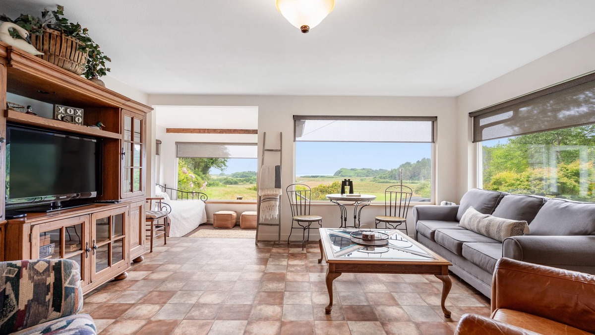 Orick House | Beautiful home with ocean and beach views, wood-burning stove & firepit