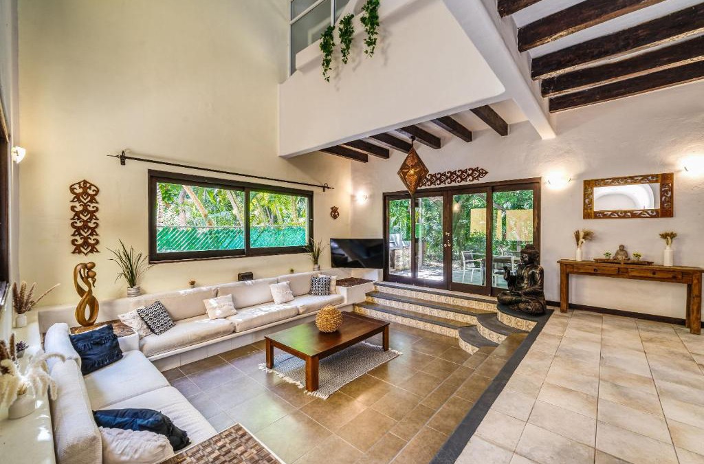 Playacar Fase II House | Beautiful House in Playacar 4 bedrooms with AC