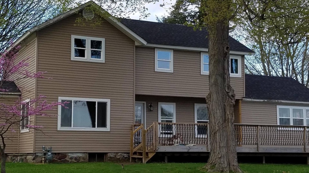Colon House | Beautiful house on Palmer Lake in Colon, MI, one block from downtown