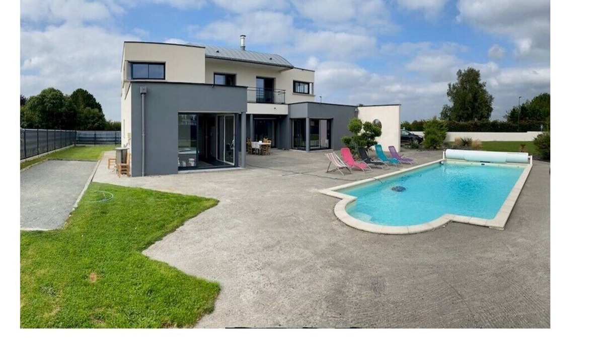 Montauban-de-Bretagne House | Beautiful house with swimming pool, ideal for relaxing or discovering Brittany