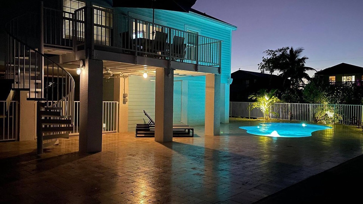Breezeswept Beach Estates House | Beautiful House with pool in the amazing Florida Keys.