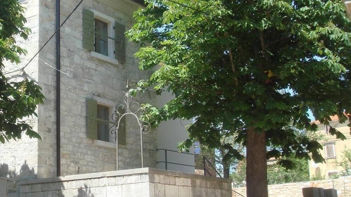 Labinci House | Beautiful Istrian natural stone villa 1891 quiet location, garden,pool,WiFi,10 min beach