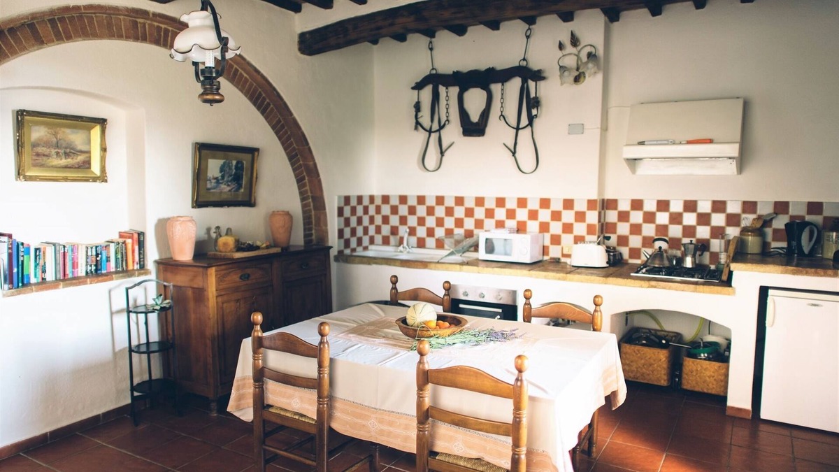 Barberino Val d'Elsa Apartment | Beautiful apartment in Chianti on organic farm with pool and 360° sunset views