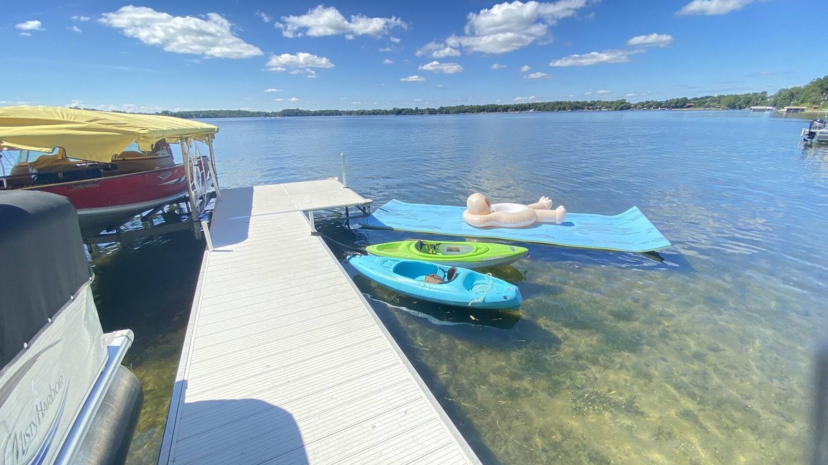 Alexandria House | Beautiful lake home on one of the cleanest & clearest lakes with great fishing.