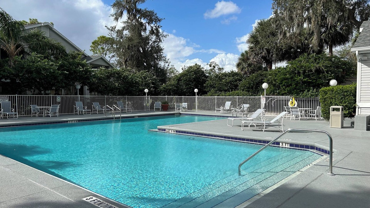Lake Mary Condo | Beautiful lake view of entire condominium