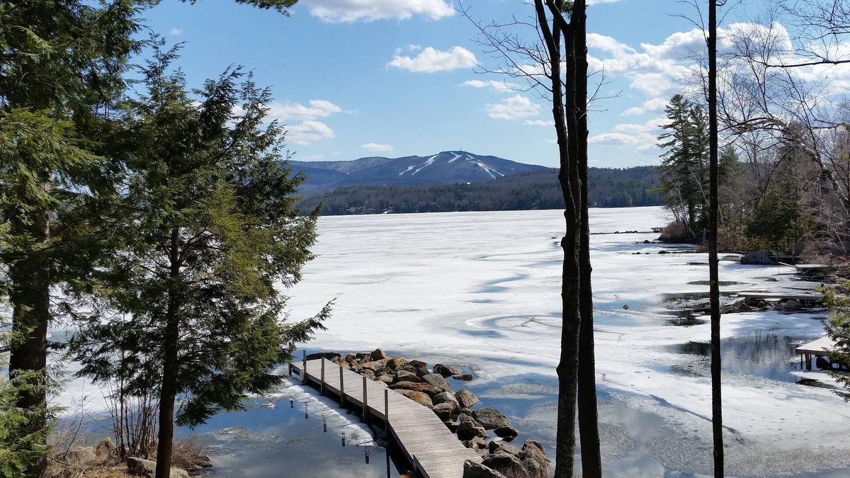 Sunapee House | Beautiful Lakefront Home Perfect for Every Season