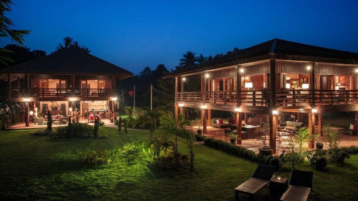 Ban Tak House | Beautiful large garden teak property right on the river in Bantak village.n