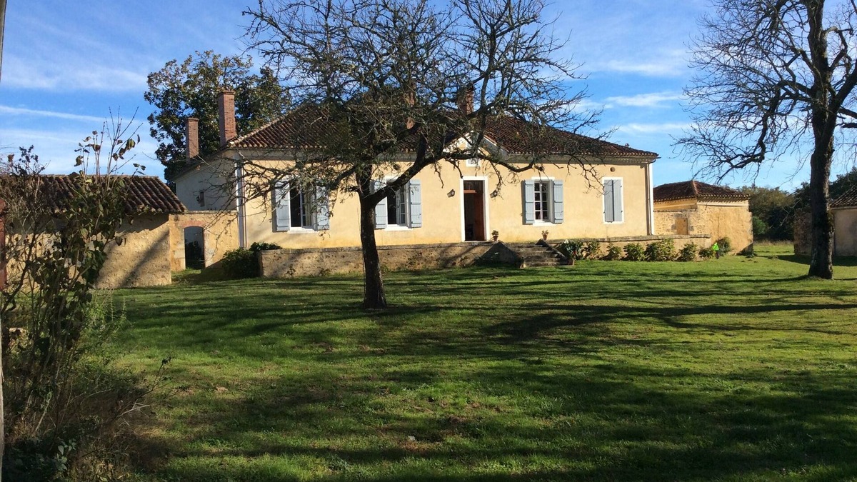Lacquy House | Beautiful late 18th century family house, fully renovated, refined and peaceful.