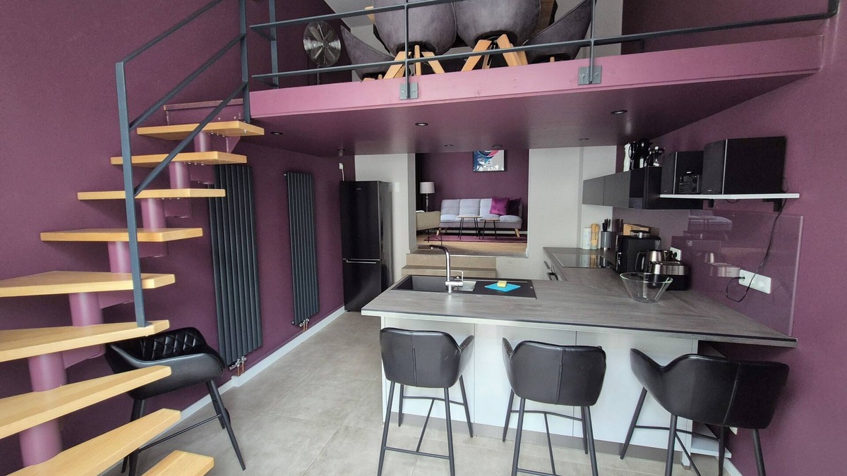 Loebtau Apartment | Beautiful loft with free parking
