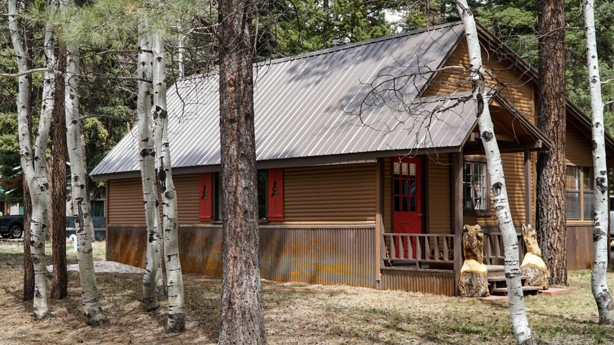 Bayfield Cabin | Beautiful Meadow View