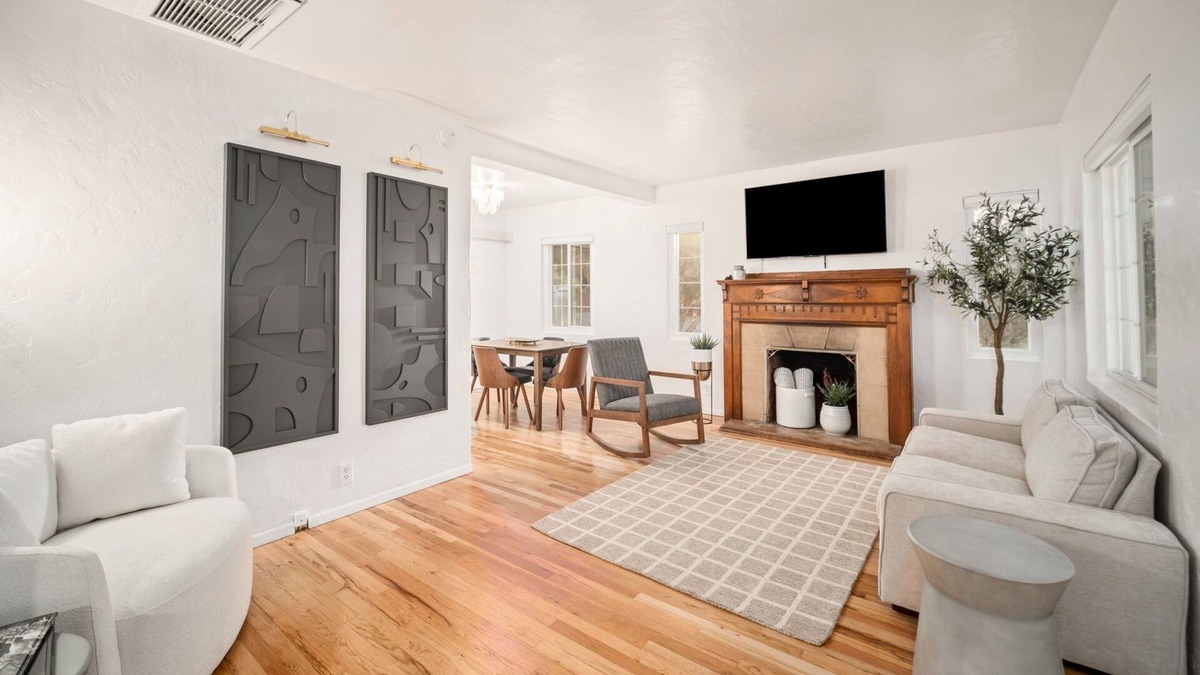 Blenman-Elm House | Beautiful mid century 2-bedroom house in central Tucson with AC and WiFi