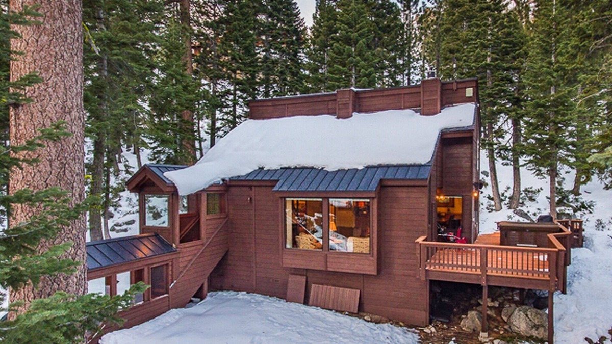 Alpine Meadows House | Beautiful Mountain Home -UNAVAILABLE-