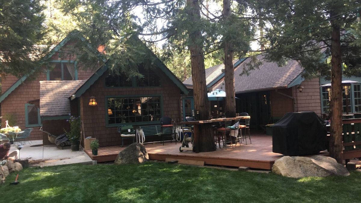 Idyllwild House | Beautiful Mountain Home and Wedding Venue
