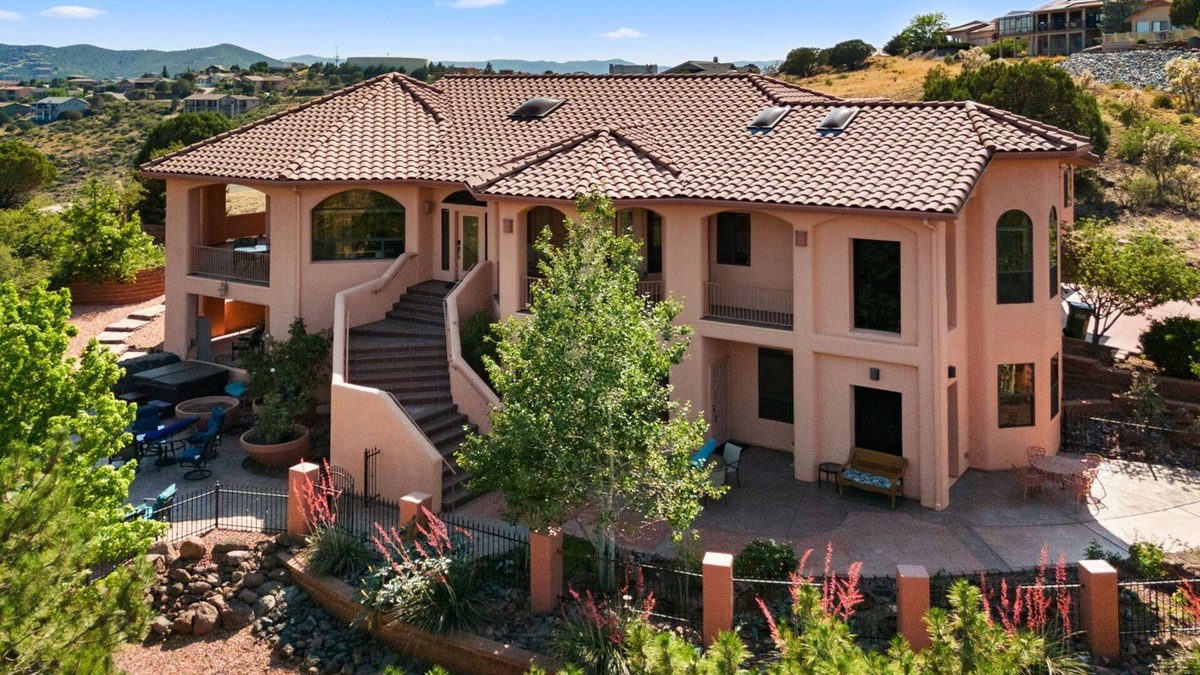 Yavapai Hills House | Beautiful Mountain top retreat with room to spread out!