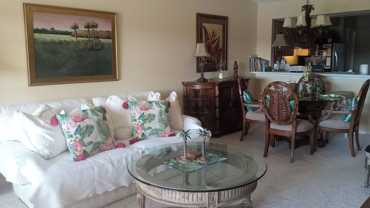 Crown Pointe Condo | BEAUTIFUL NAPLES GETAWAY - PEACEFUL & QUIET