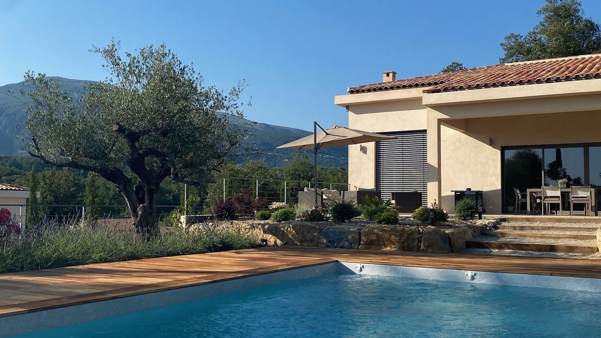 Le Collet House | Beautiful new 180m2 villa with swimming pool terrace and 2500m2 wooded garden