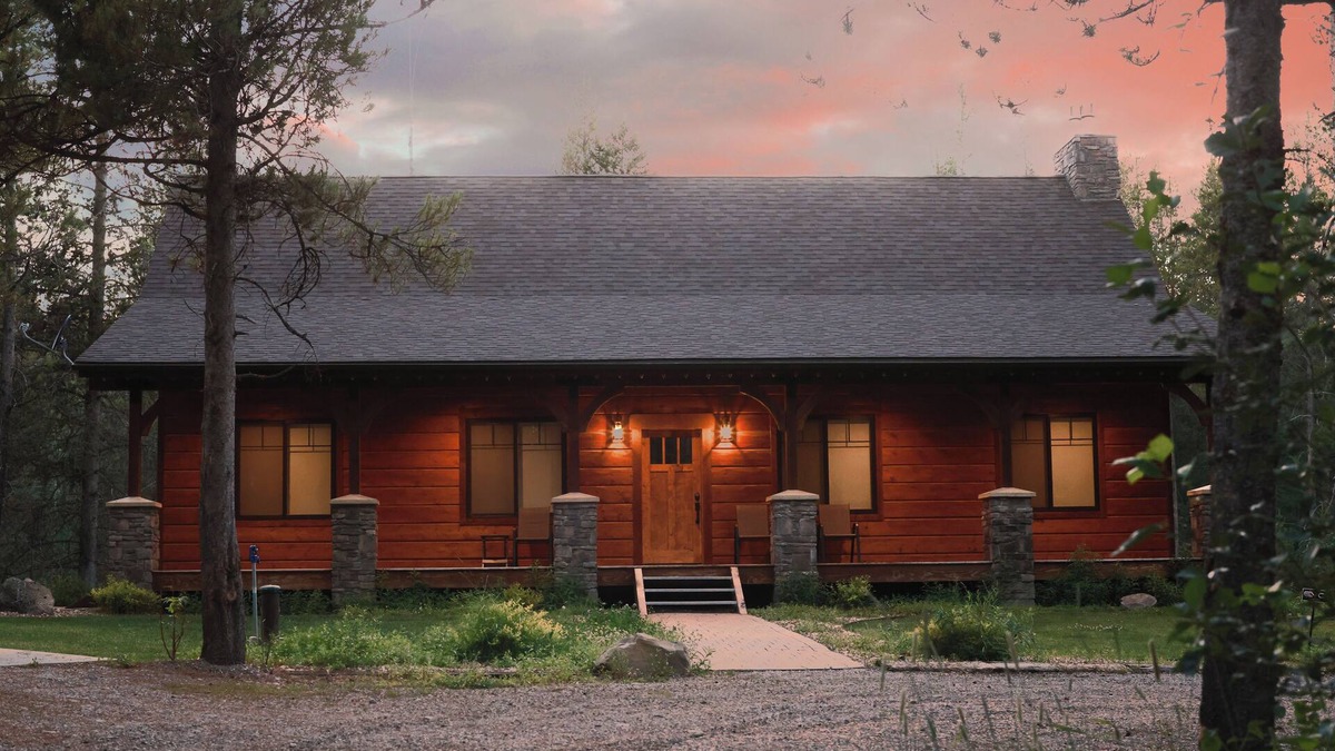 Ashton Cabin | Beautiful New Cabin Near Yellowstone, Grand Teton, and Targhee National Parksn