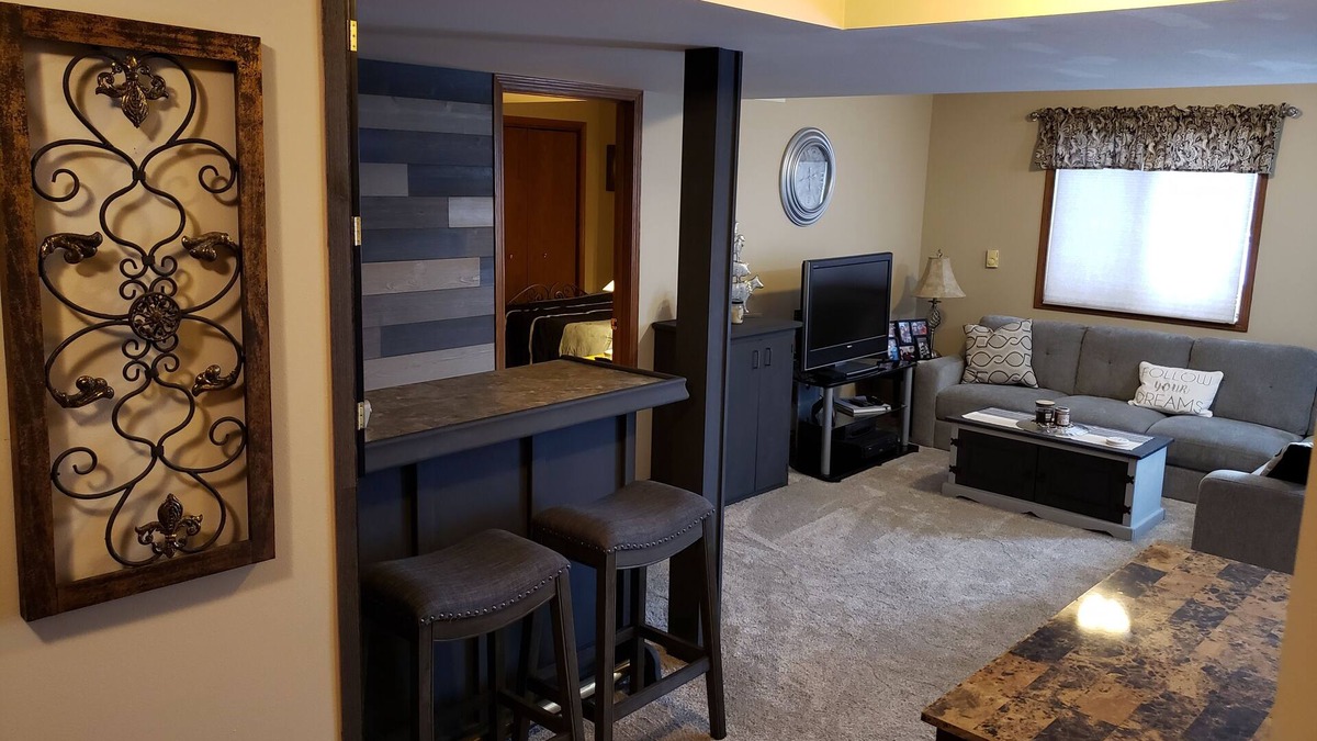 New Glarus Apartment | Beautiful New Glarus, WI Apartment