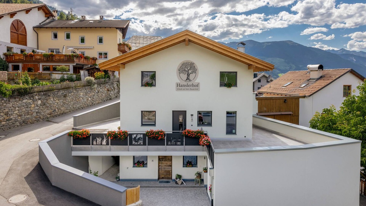Lasa Apartment | Beautiful new vacation apartment in Tschengls/Laas - in the heart of the Vinschgau Valley