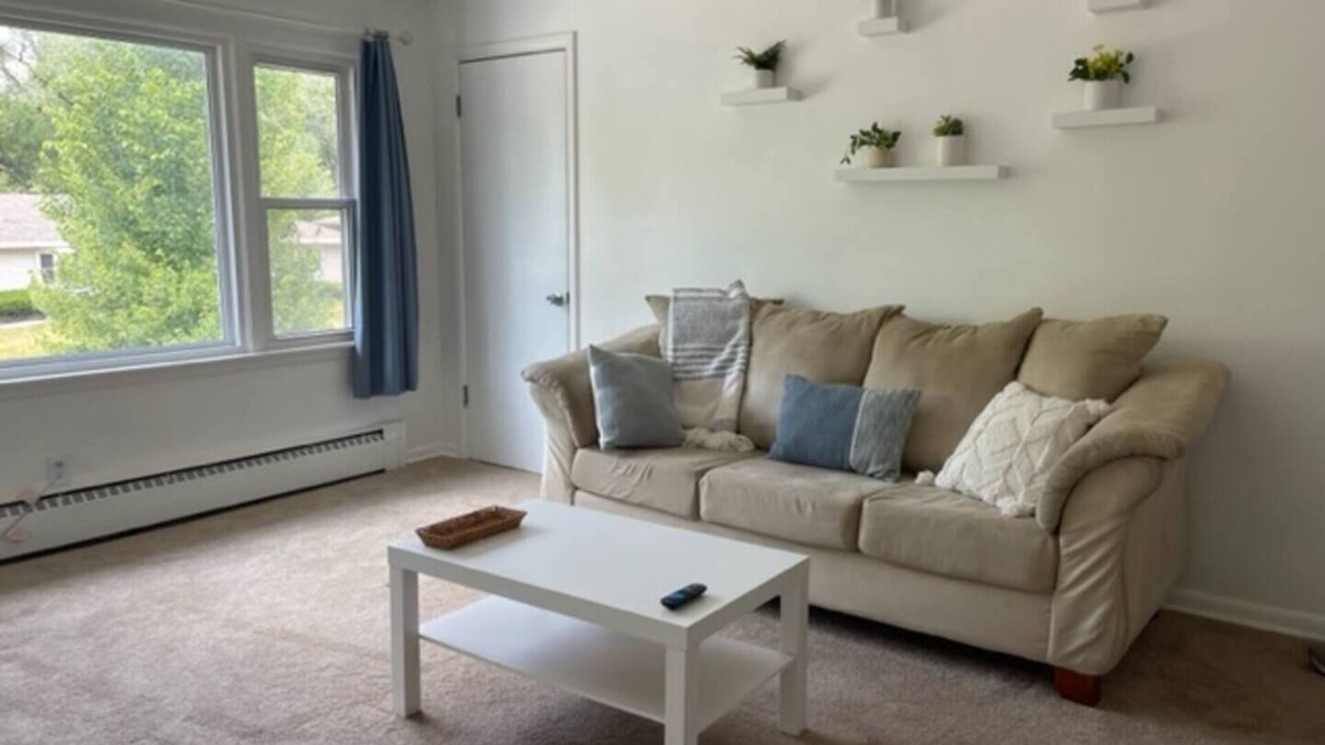 Monona Apartment | Beautiful, Newly-Renovated 2-Bedroom Apartment in Madison